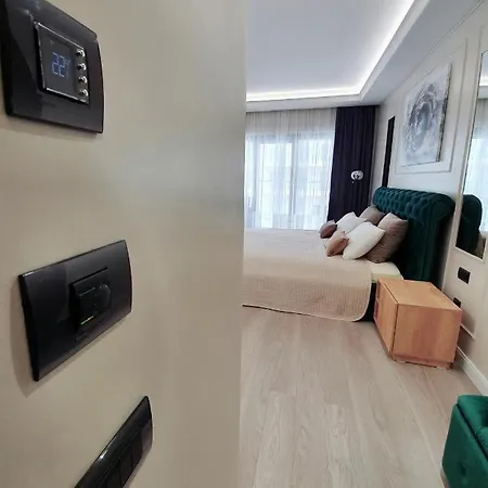 81 Apartment Mamaia